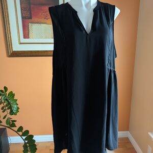 Old Navy Black Midi Dress